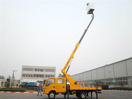 車載臂式高空車